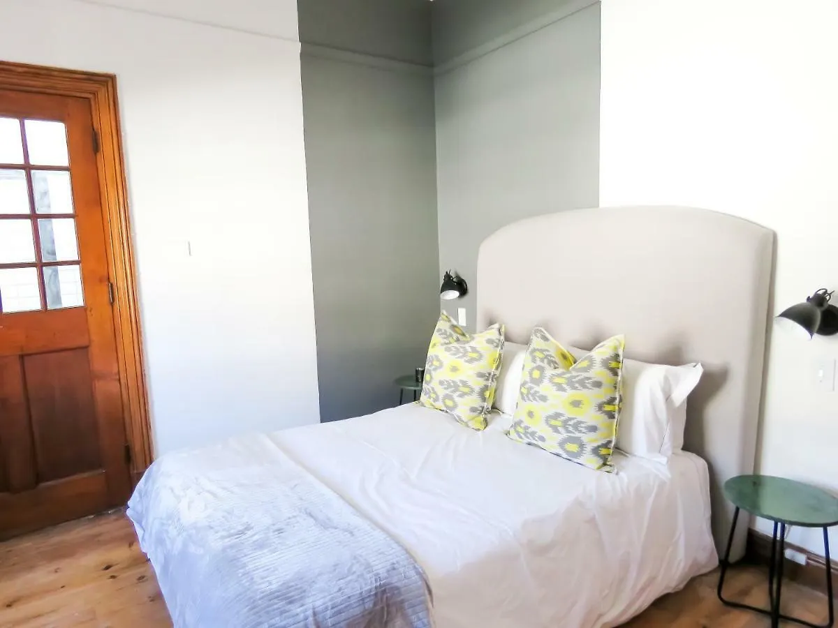 The Rosemore Guesthouse ケープタウン ゲストハウス
