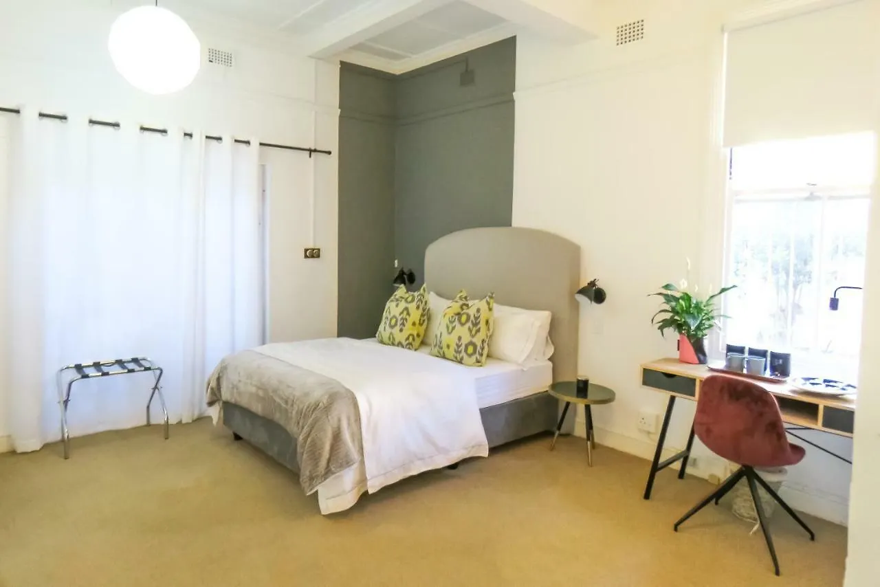 *** ゲストハウス The Rosemore Guesthouse ケープタウン 南アフリカ