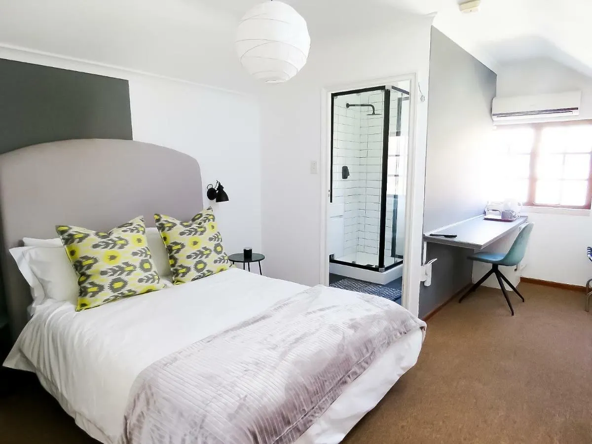 The Rosemore Guesthouse ケープタウン ゲストハウス