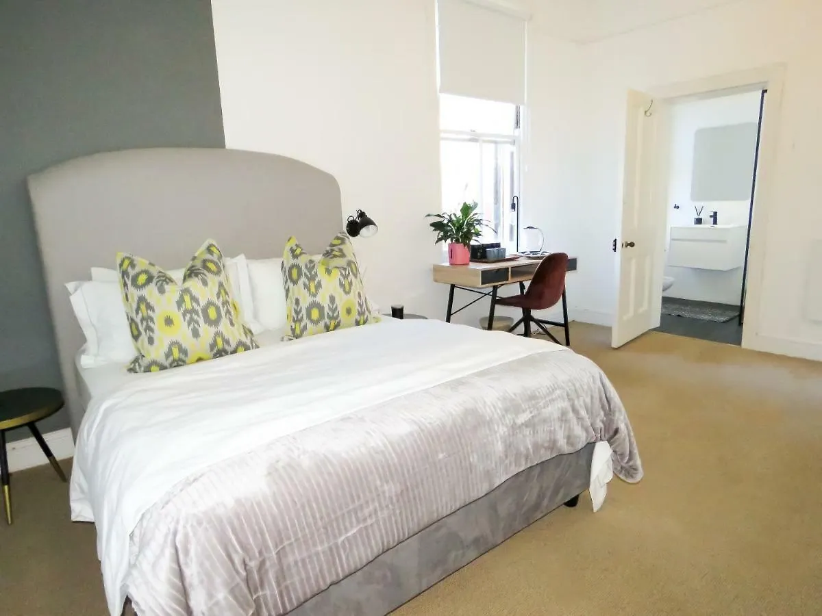 ゲストハウス The Rosemore Guesthouse ケープタウン